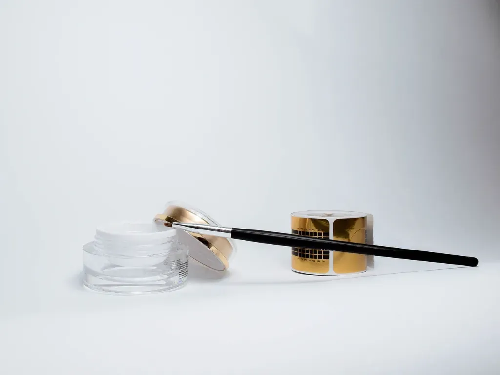 Jakie paznokcie na komunię dla mamy